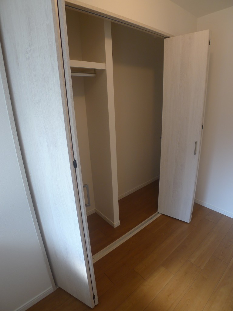 新設クローゼット