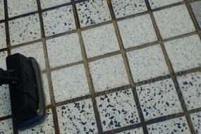 マンション清掃｜高圧洗浄編