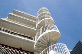 分譲マンション管理員／マンション内の掲示について