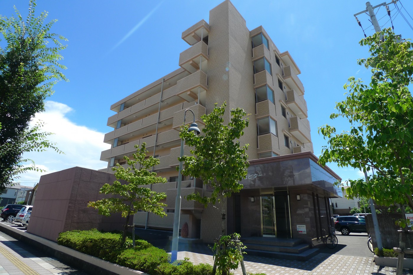 高知県高知市の庭付き賃貸物件のご紹介【札場 2LDK】 高知県高知市の庭付き賃貸物件のご紹介【札場 2LDK】