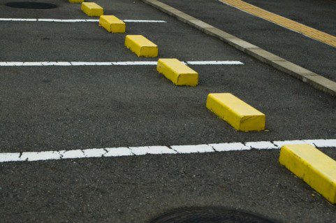 契約区画に知らない車が停まっている！～対策と対処方法について～