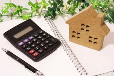 贈与時に覚えておきたい制度について紹介！～住宅取得等資金贈与の特例～