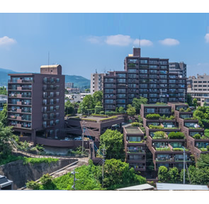 えっ、自宅から総会に参加できるの!?~令和3年改定版:マンション標準管理規約のここがポイント!~ えっ、自宅から総会に参加できるの!?~令和3年改定版:マンション標準管理規約のここがポイント!~