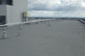屋上防水改修ってどうやって行う？　~アスファルト防水~