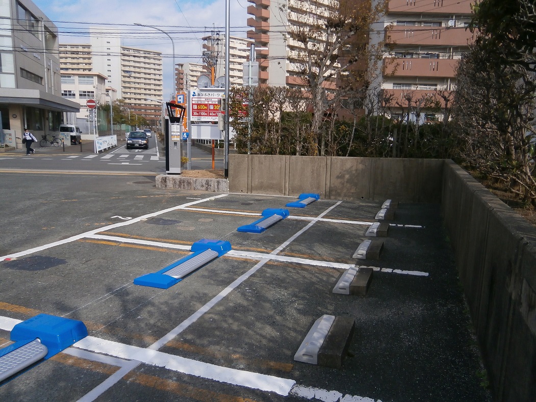 コインパーキング事故の責任は誰にあるの？～フラップ接触事例編～