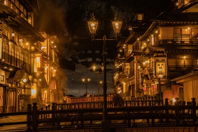 知っているようで知らない、照明器具と光の色による効果の話